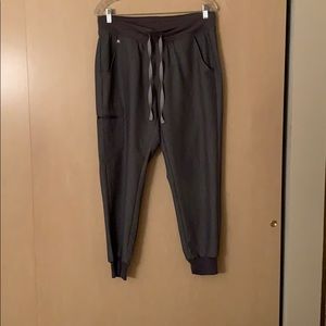 FIGS Zamora scrub pants